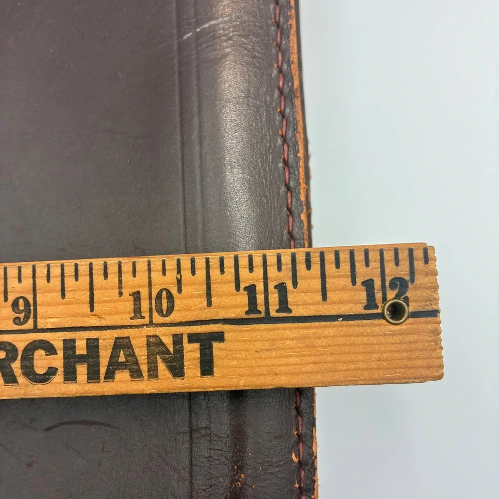 Luggage & Nov. Mfg. Co. vintage leather